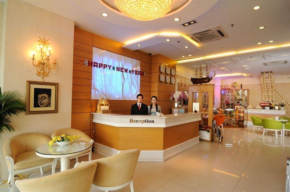 Hotel A25 - 29 Bui Thi Xuan 3*